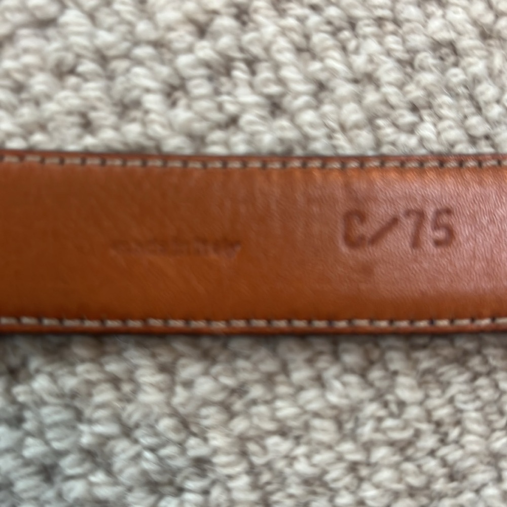 CELINE ITALIAN LEATHER BELT EUC - Picture 5 of 10